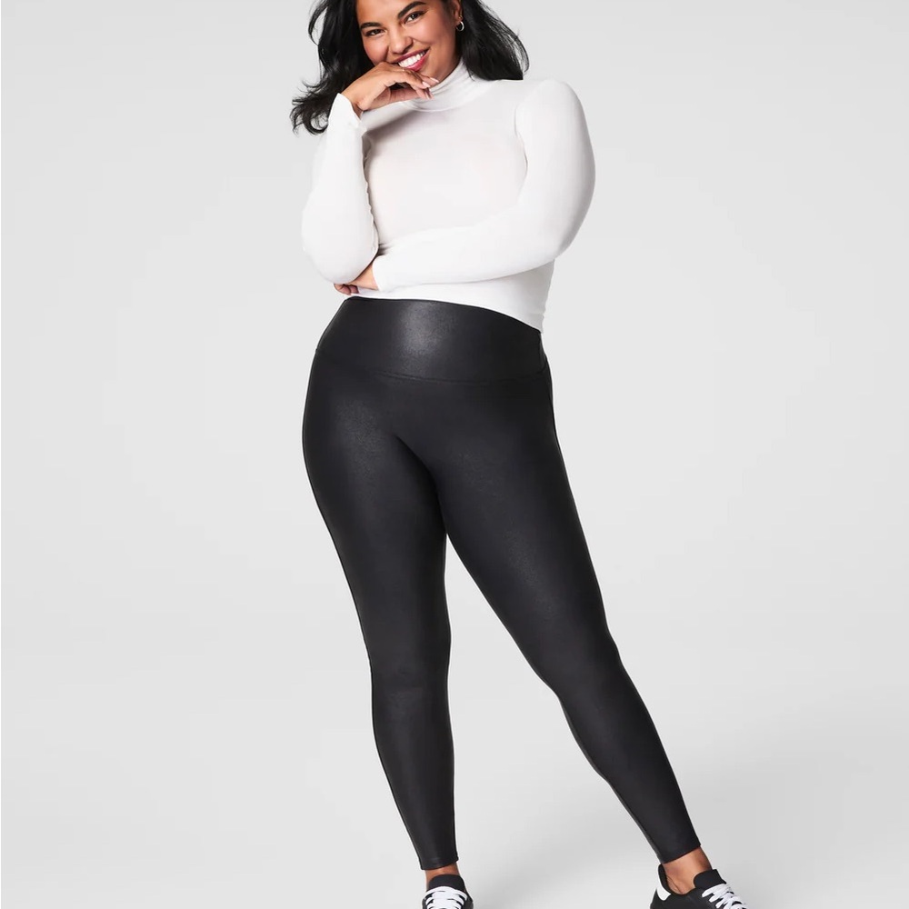 SPANX Shiny Black Leggings Fleece Lined